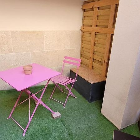 Charming Studio In The Heart Of Avignone Esterno foto